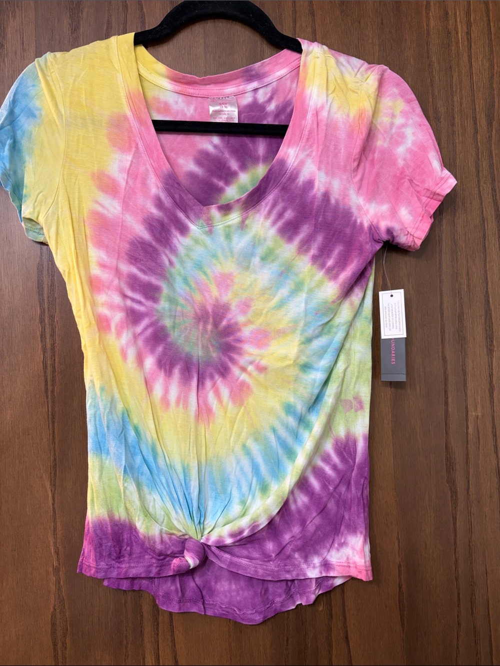 No Boundaries Multicolor Tie-Dye V-Neck Twist Front Tee
